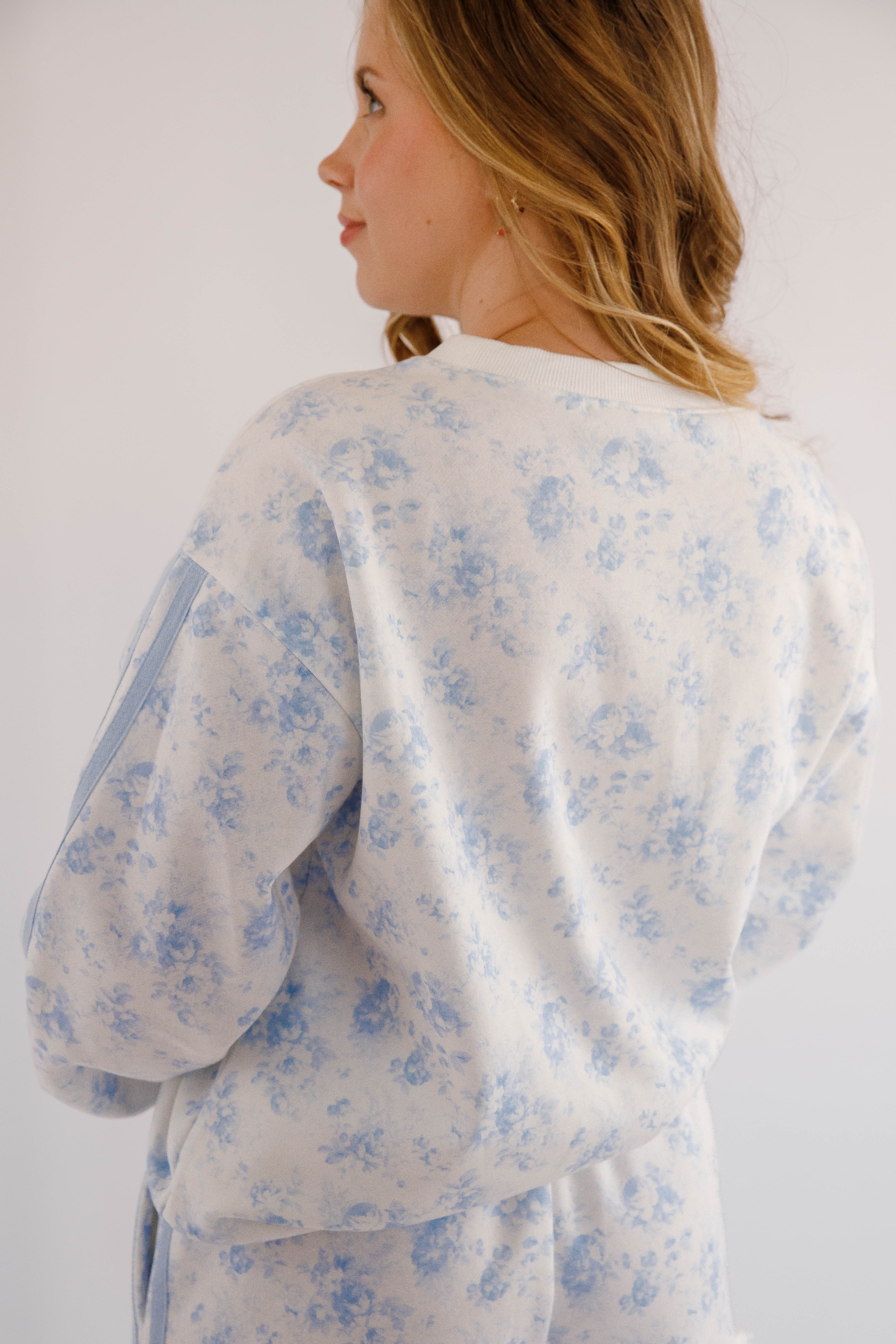 Wishful Thinking Pullover