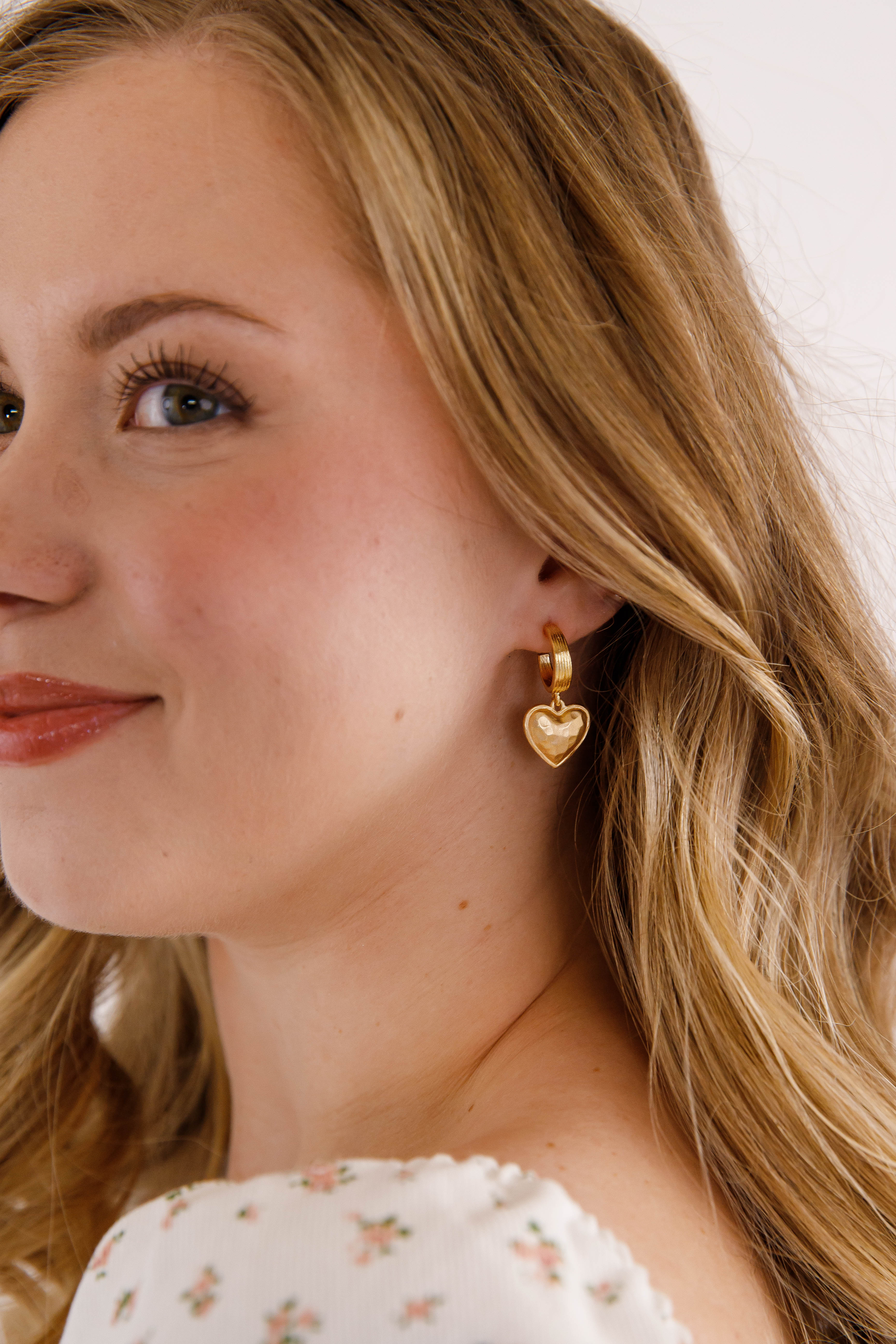 Lovely To See Me Earrings
