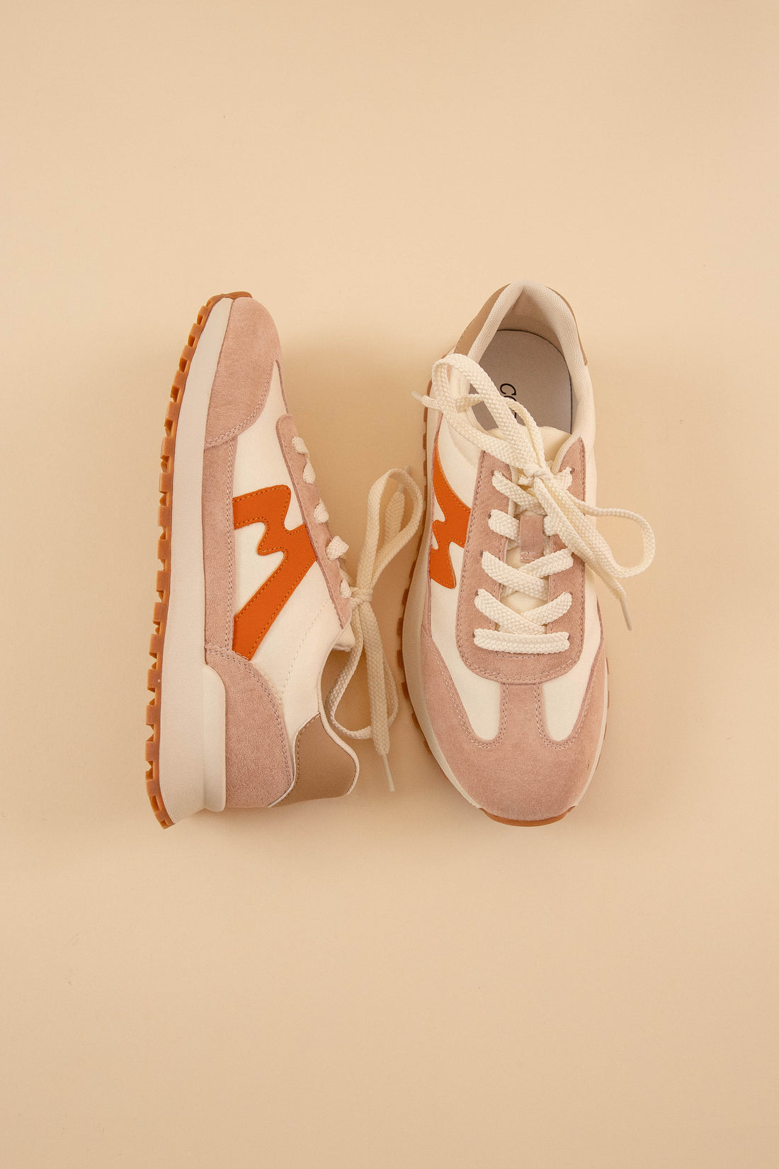 Susie Sneakers