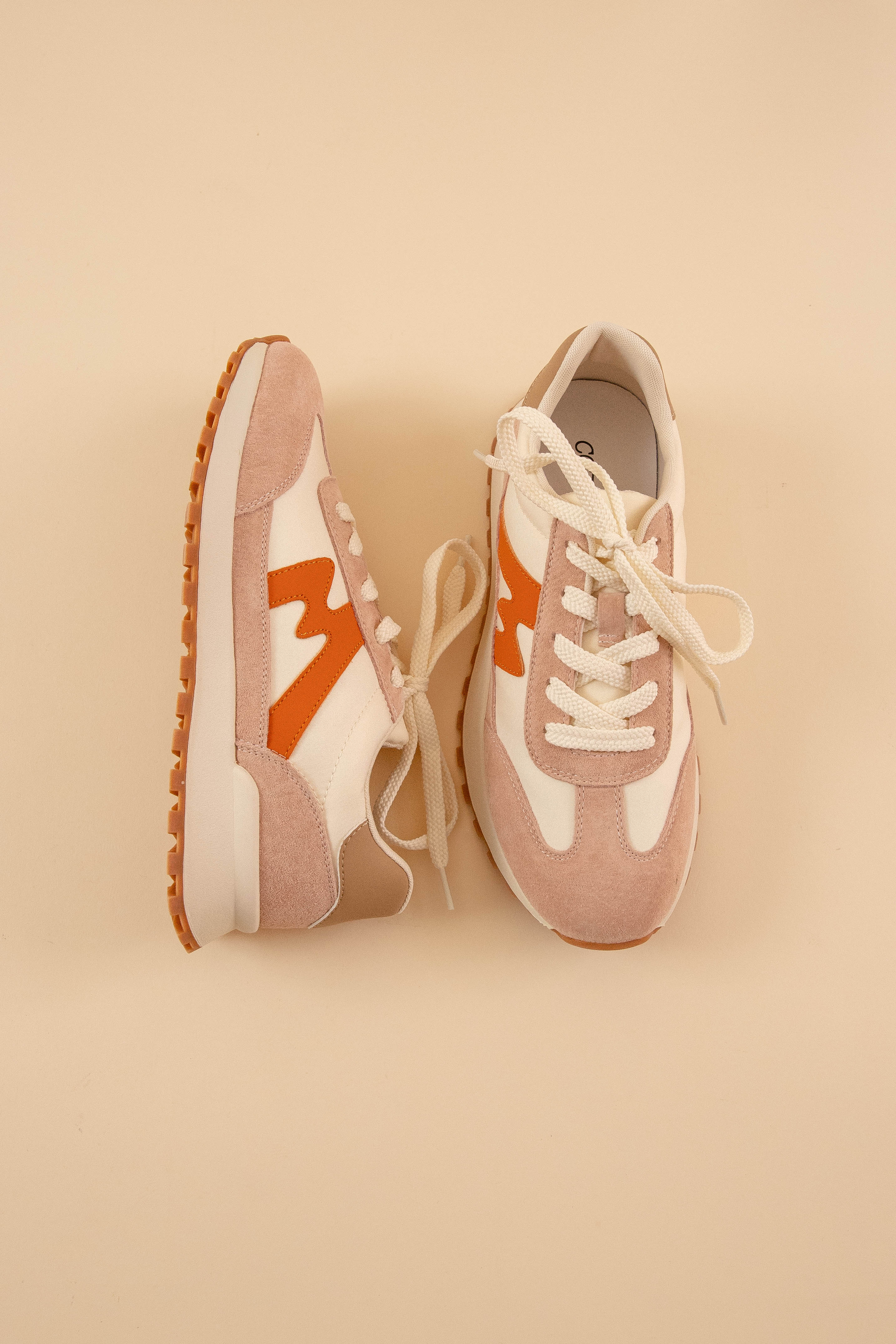 Susie Sneakers