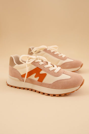 Susie Sneakers