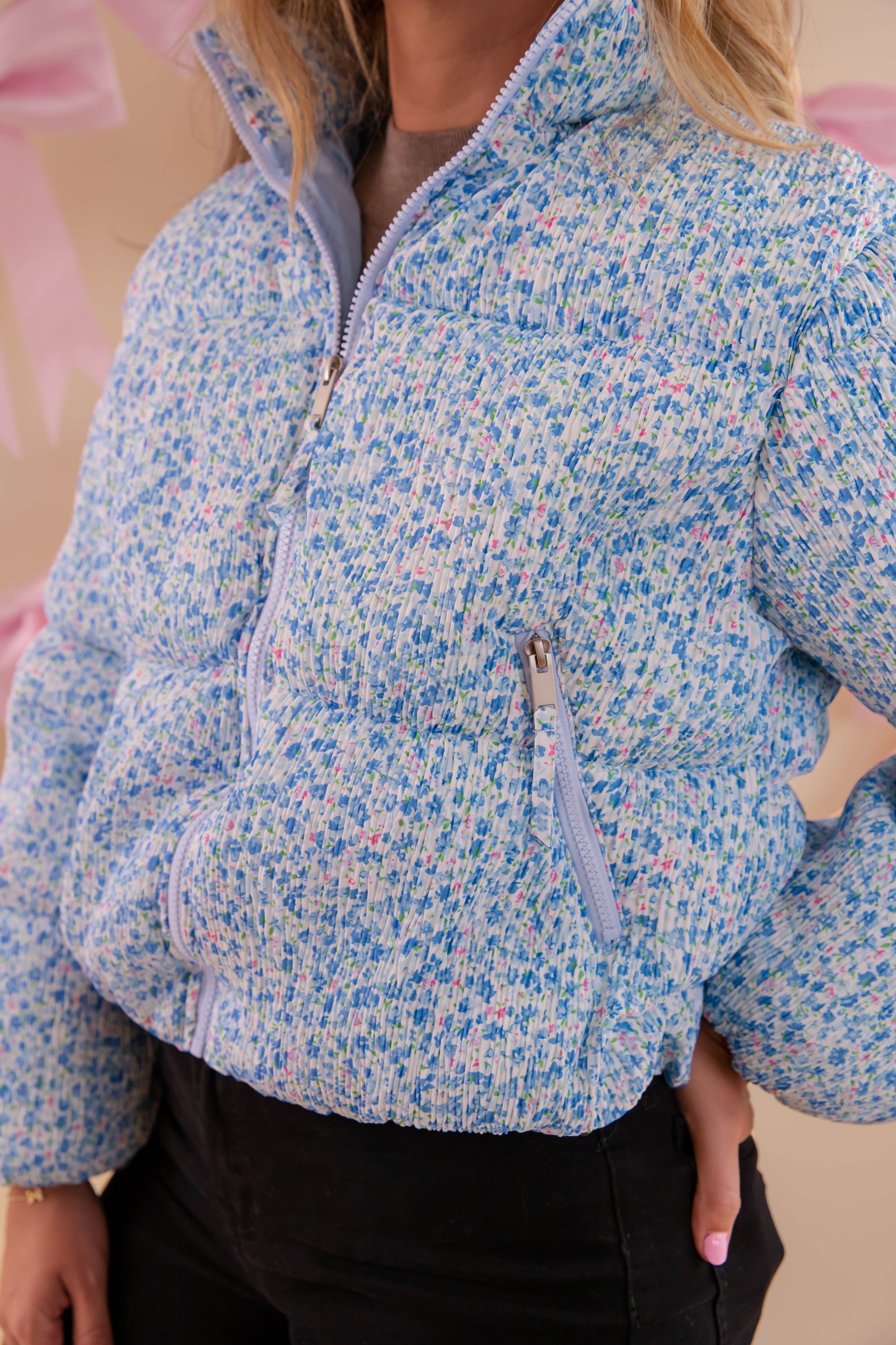 Bringing New Energy Puffer Jacket-Blue