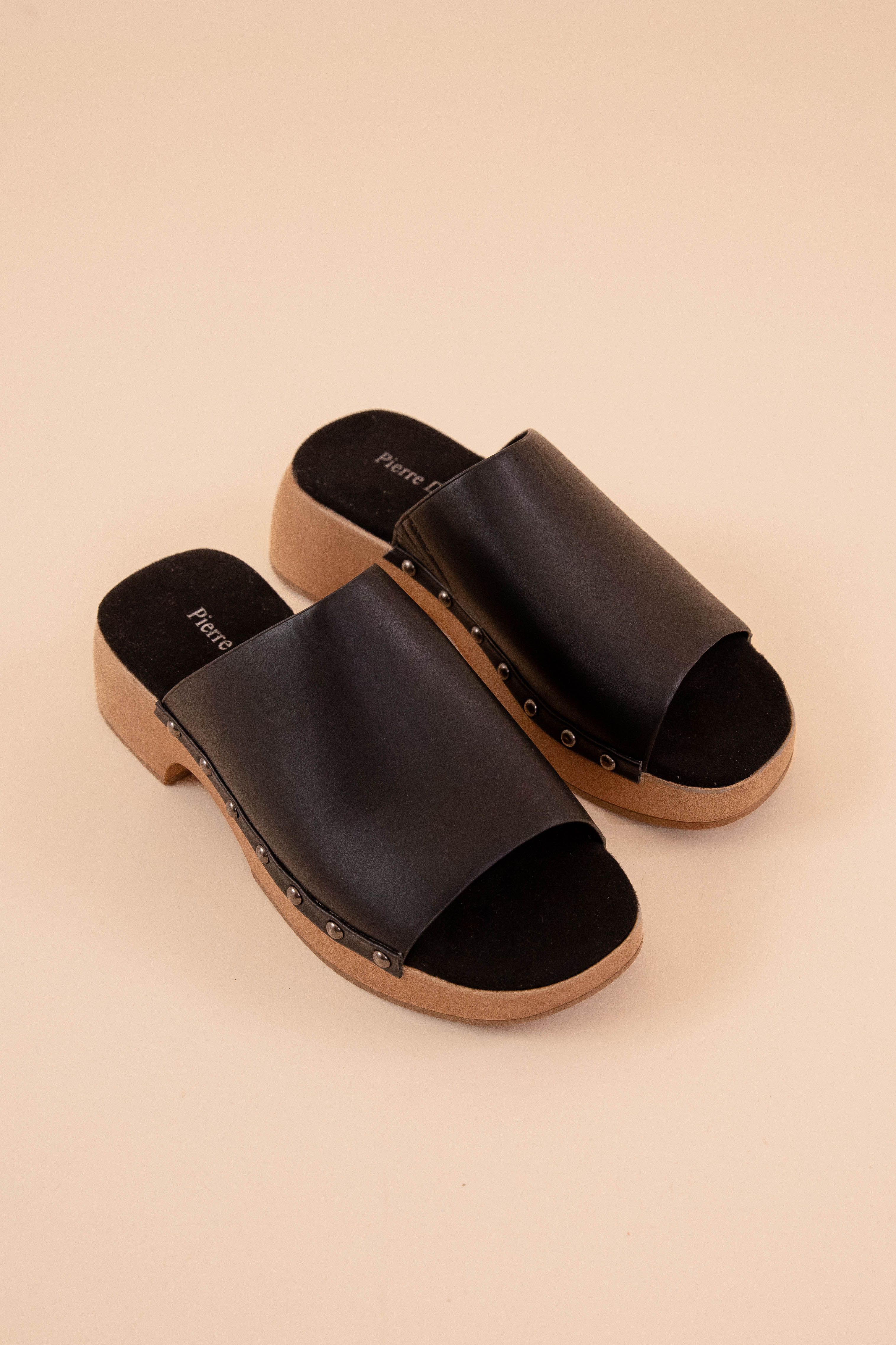 Jada Mules