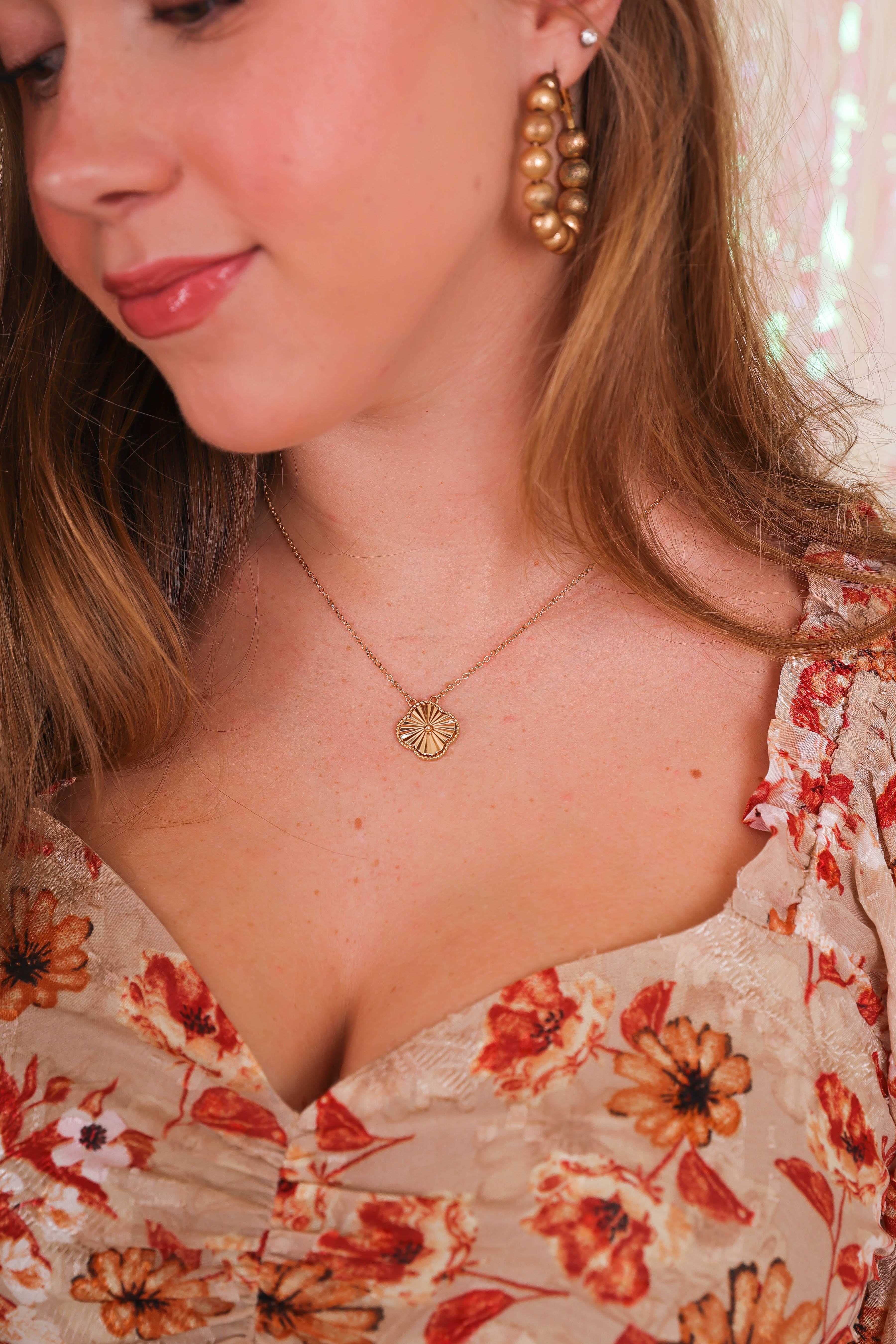 FINAL SALE: Living Glamorously Necklace-Gold