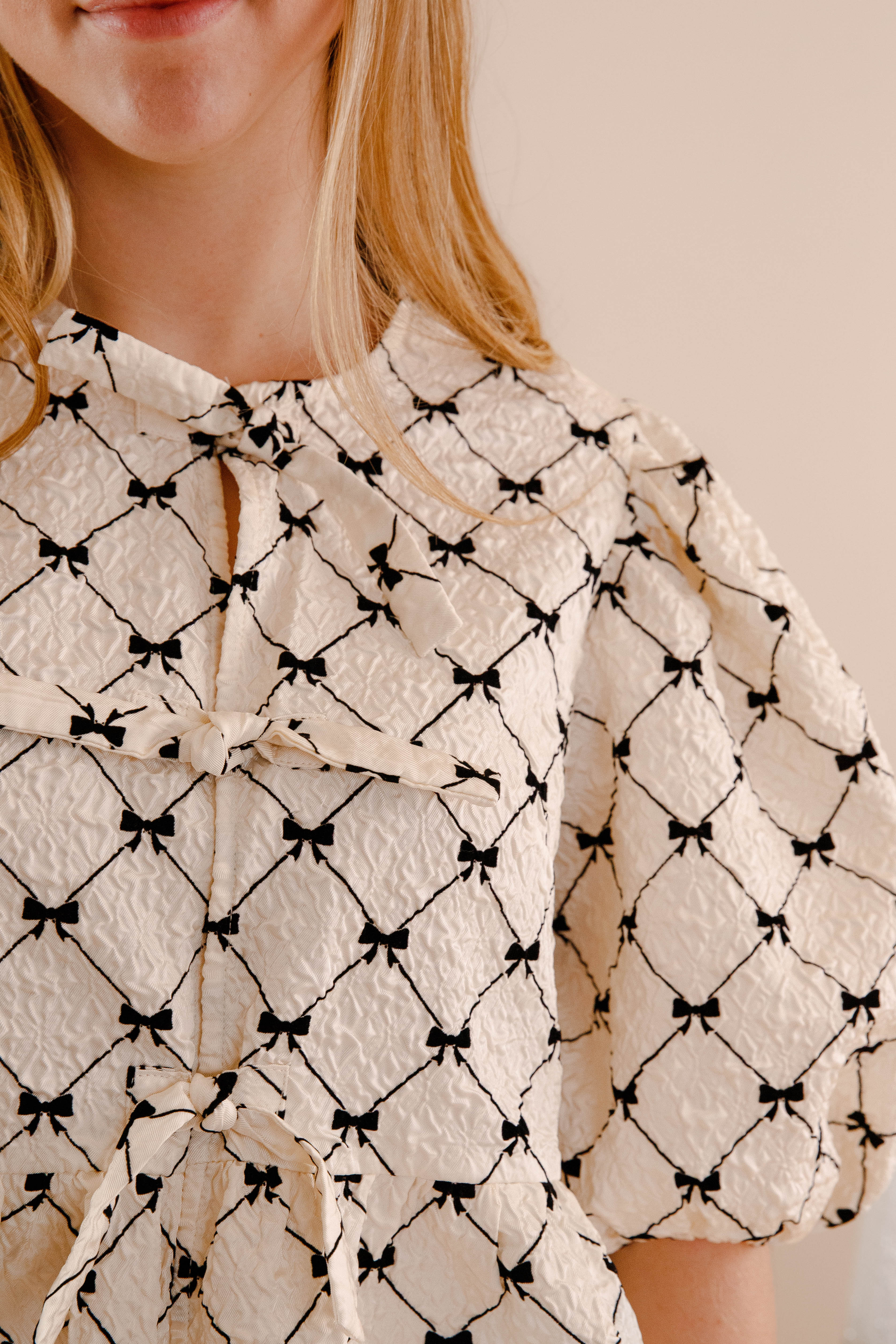 FINAL SALE: Bow Down Blouse