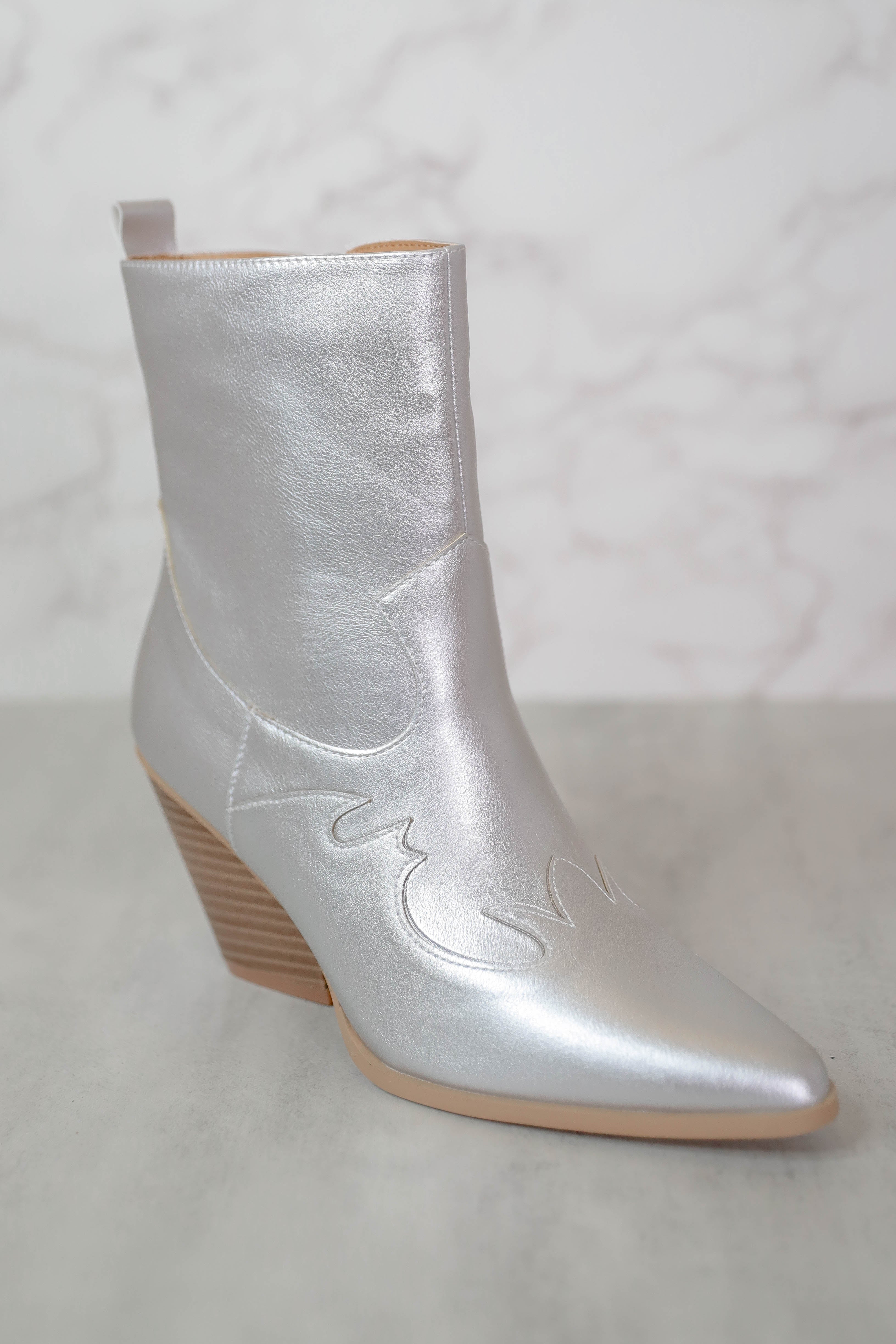FINAL SALE: Carrie Western Boots