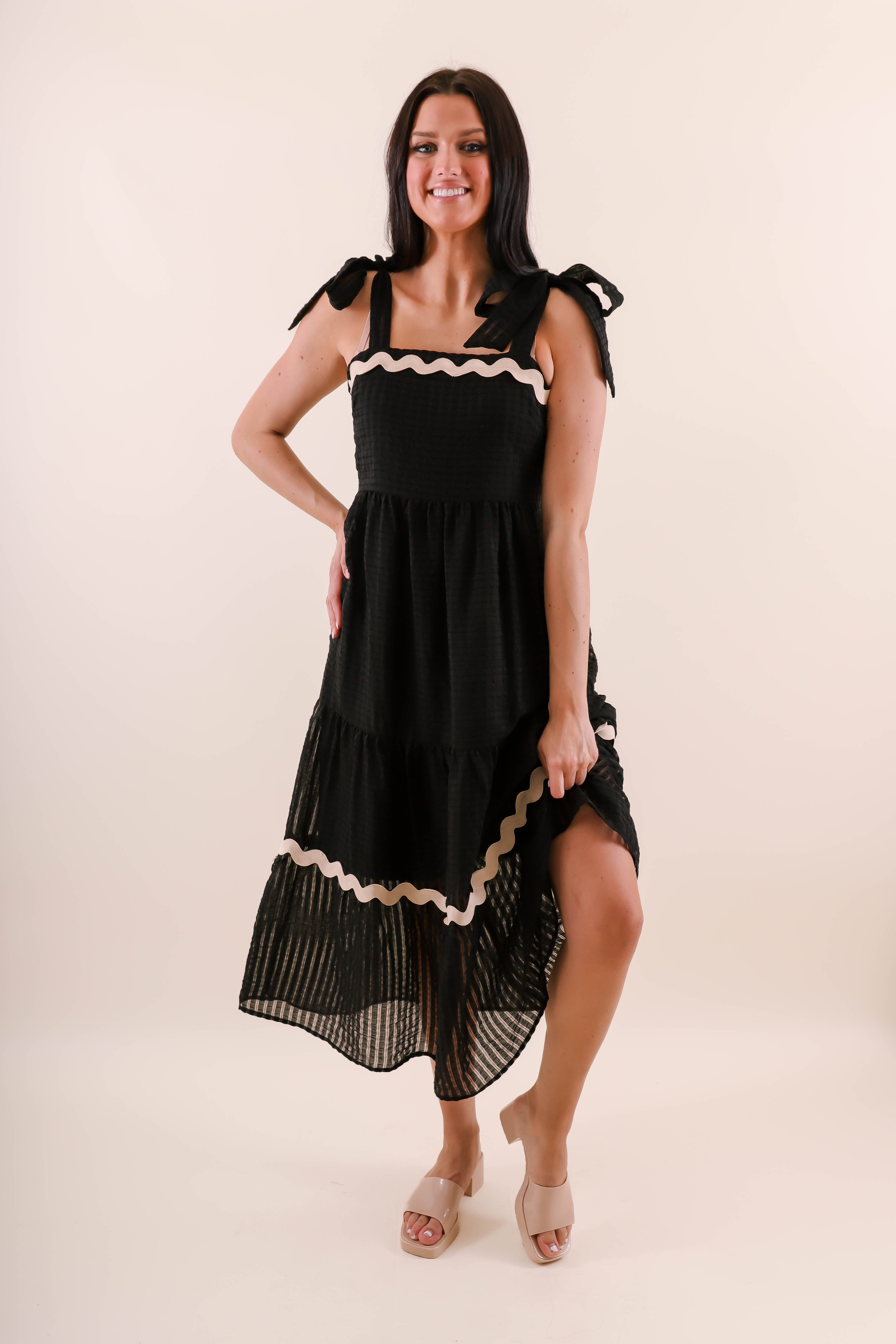 FINAL SALE: Seeing The Difference Maxi Dress