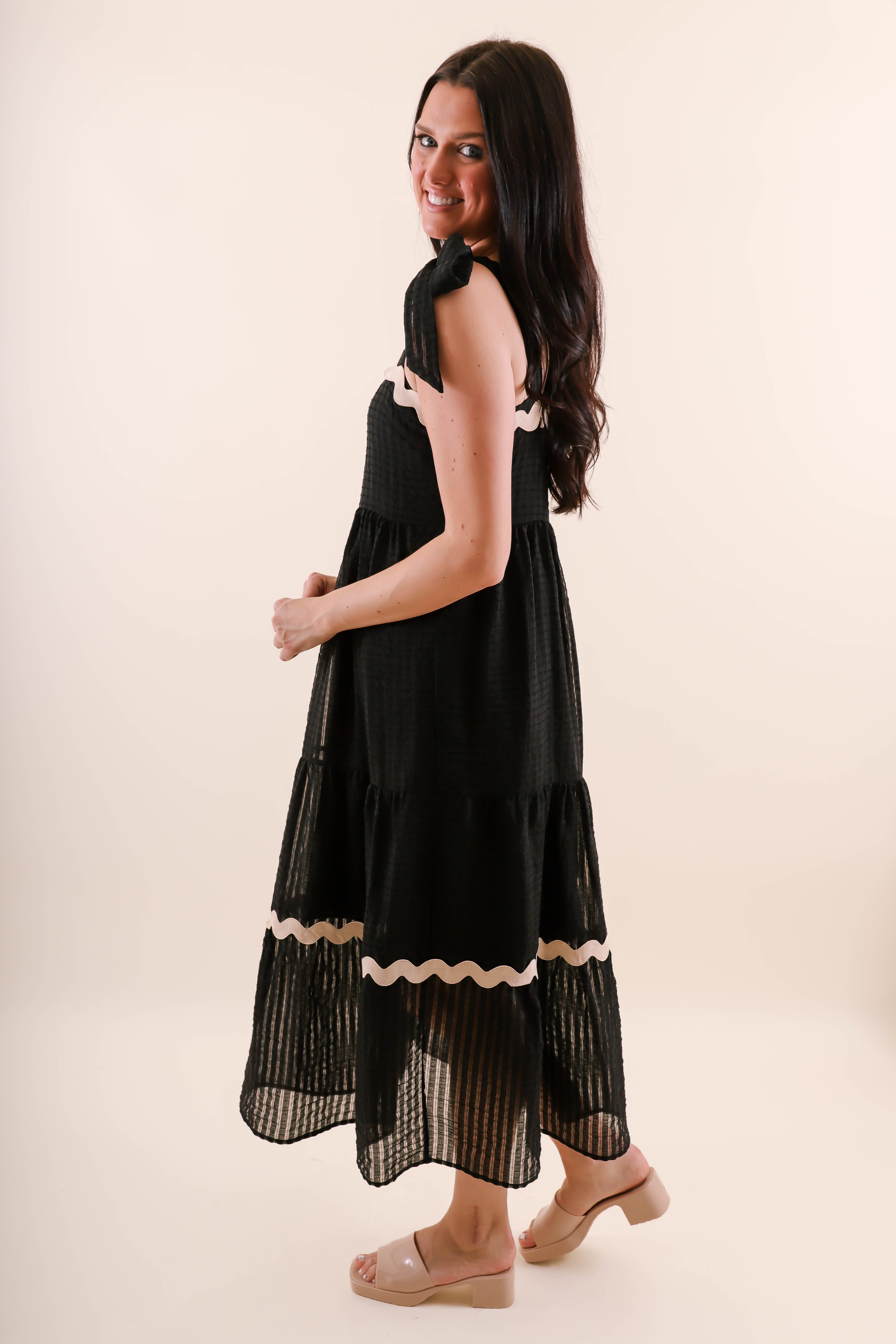 FINAL SALE: Seeing The Difference Maxi Dress
