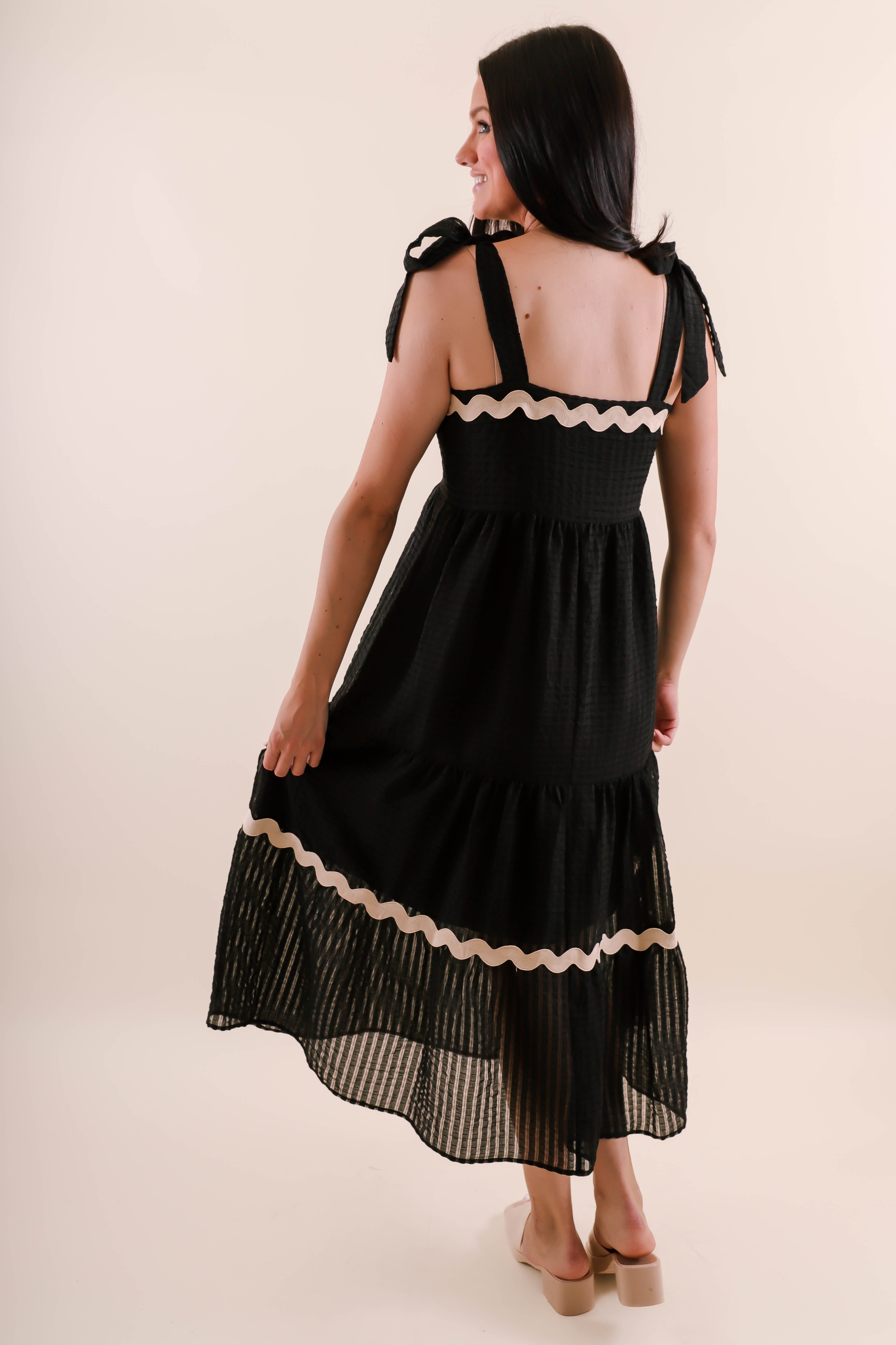 FINAL SALE: Seeing The Difference Maxi Dress