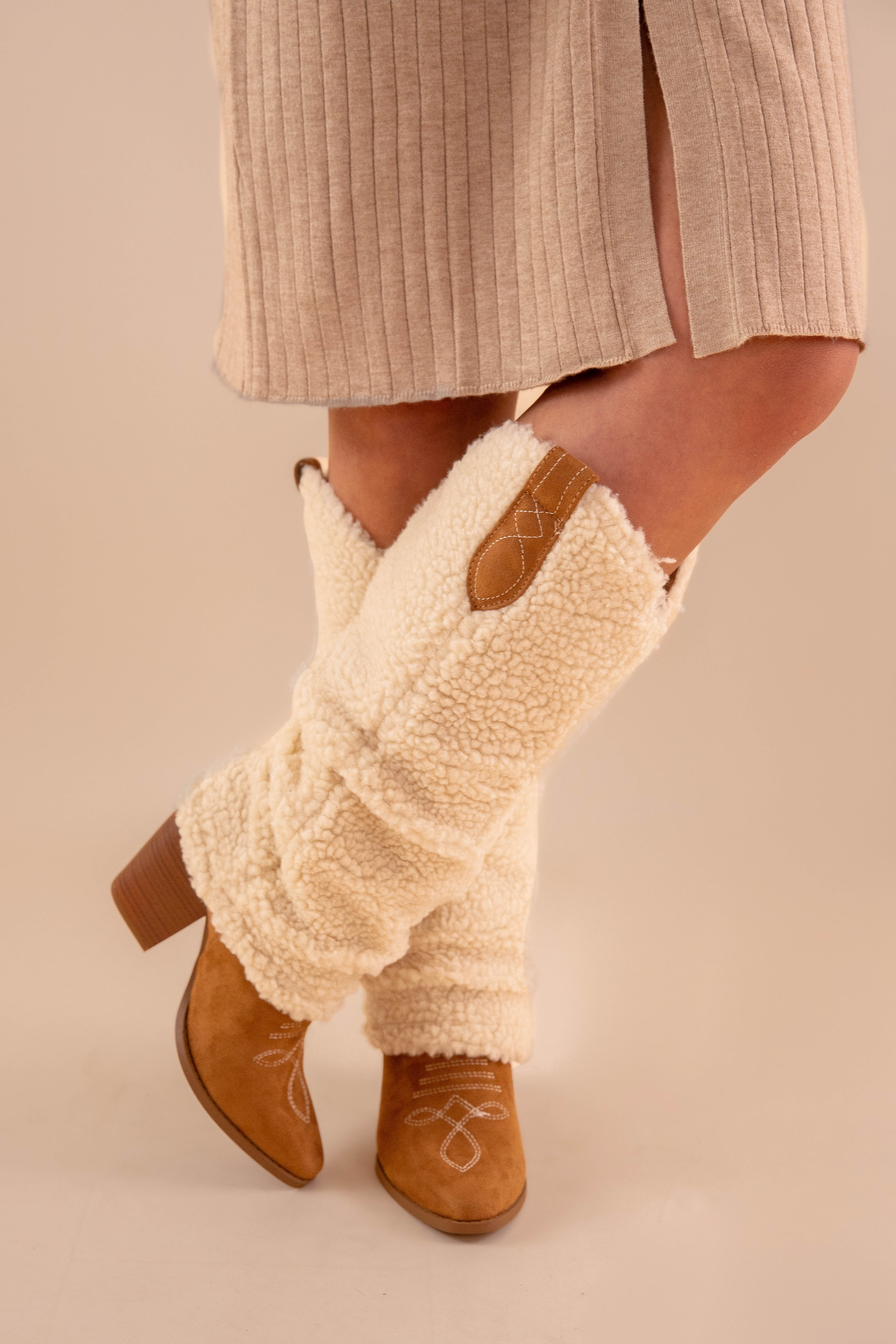 RESTOCK: Laura Sherpa Western Boots