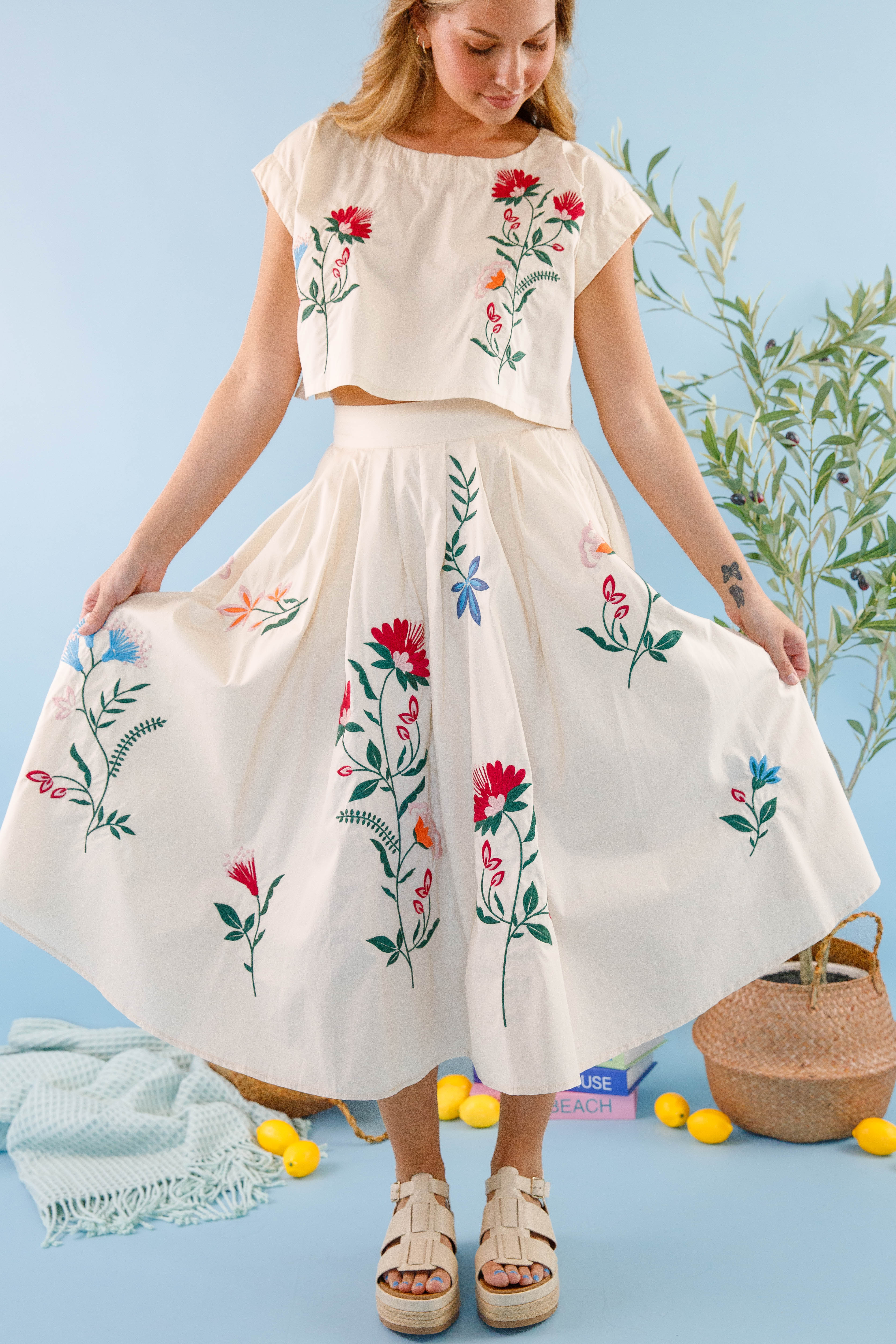 Finding The Good Midi Skirt-Tan