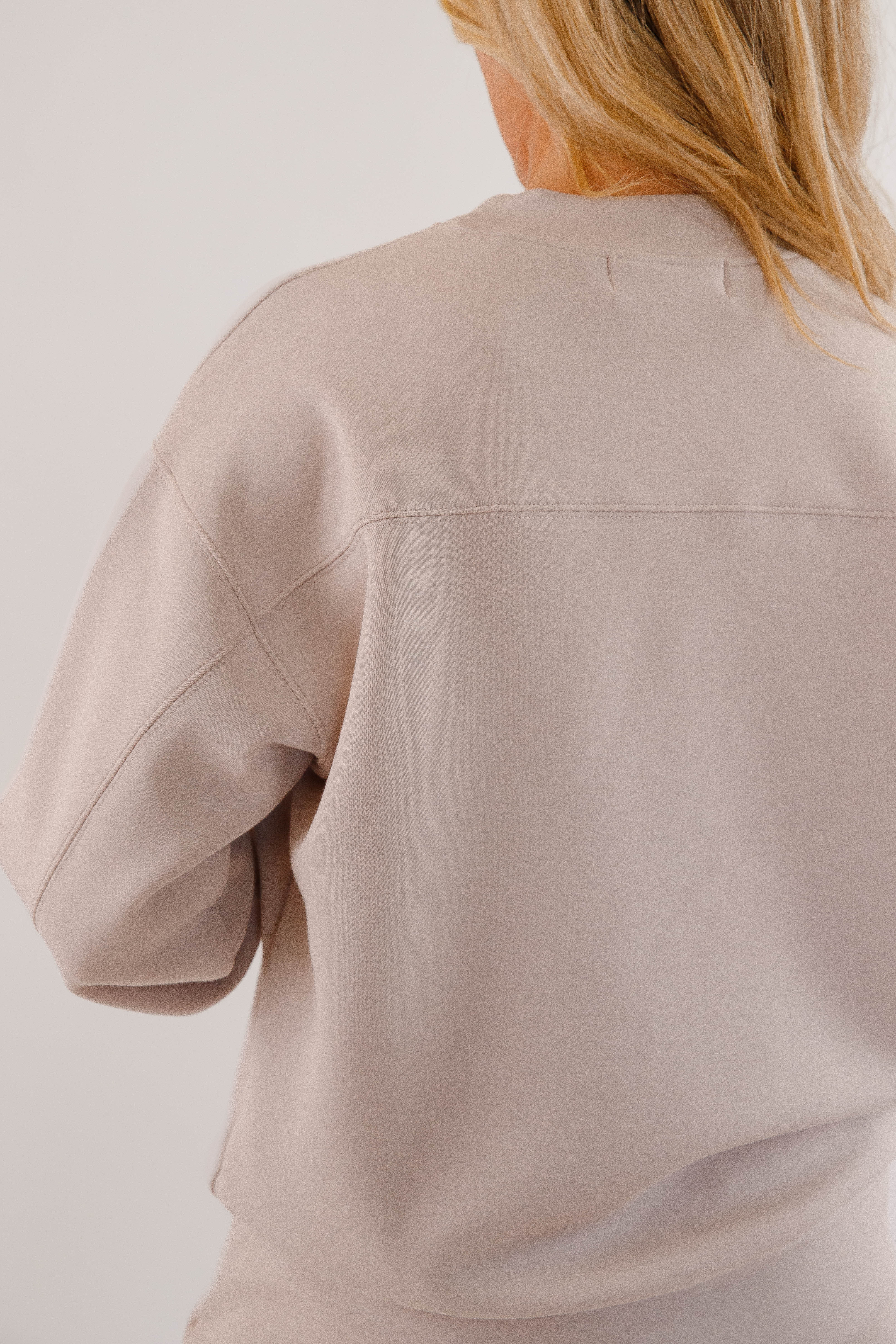 Gathering Miles Pullover-Mocha Cream