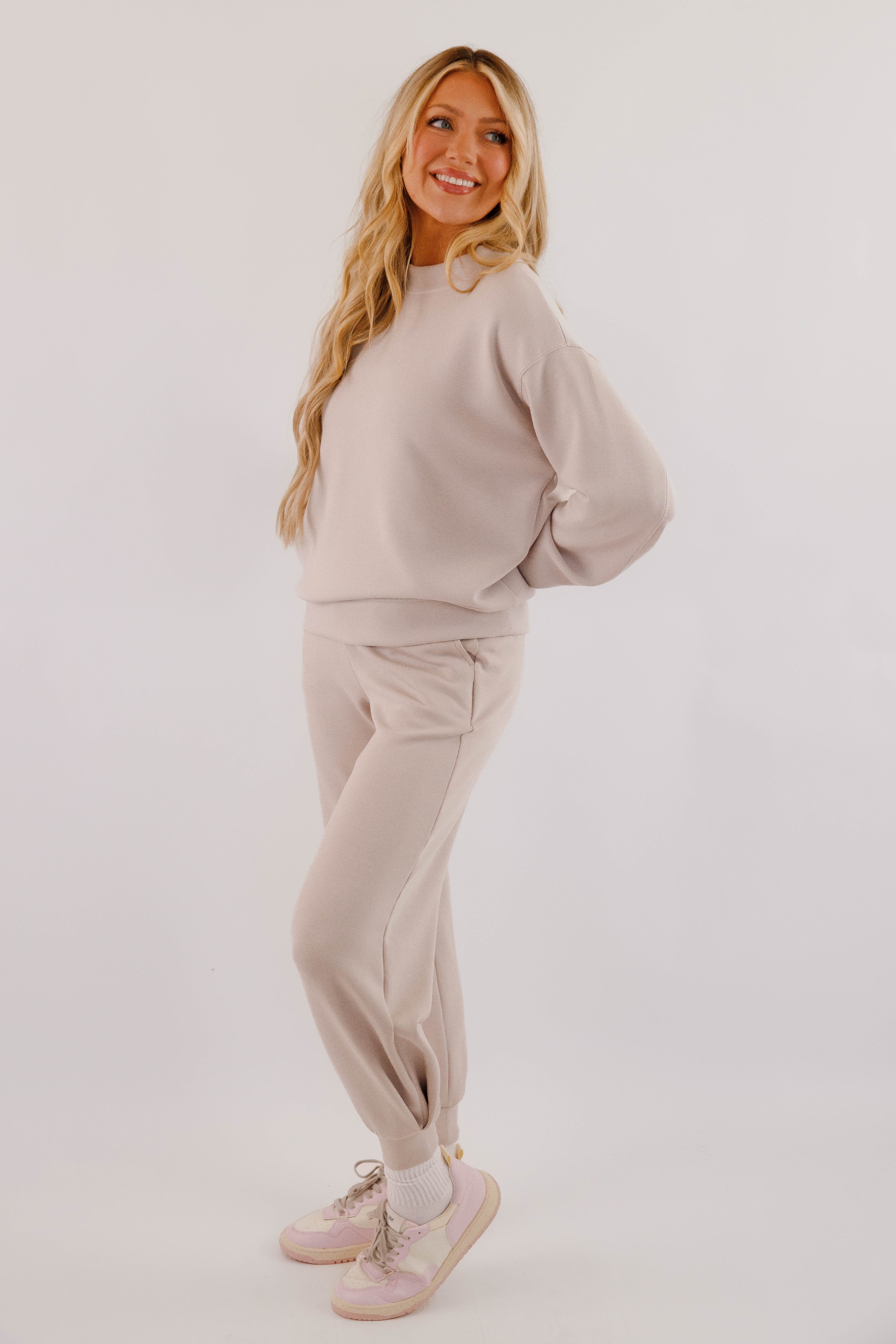 Gathering Miles Pullover-Mocha Cream