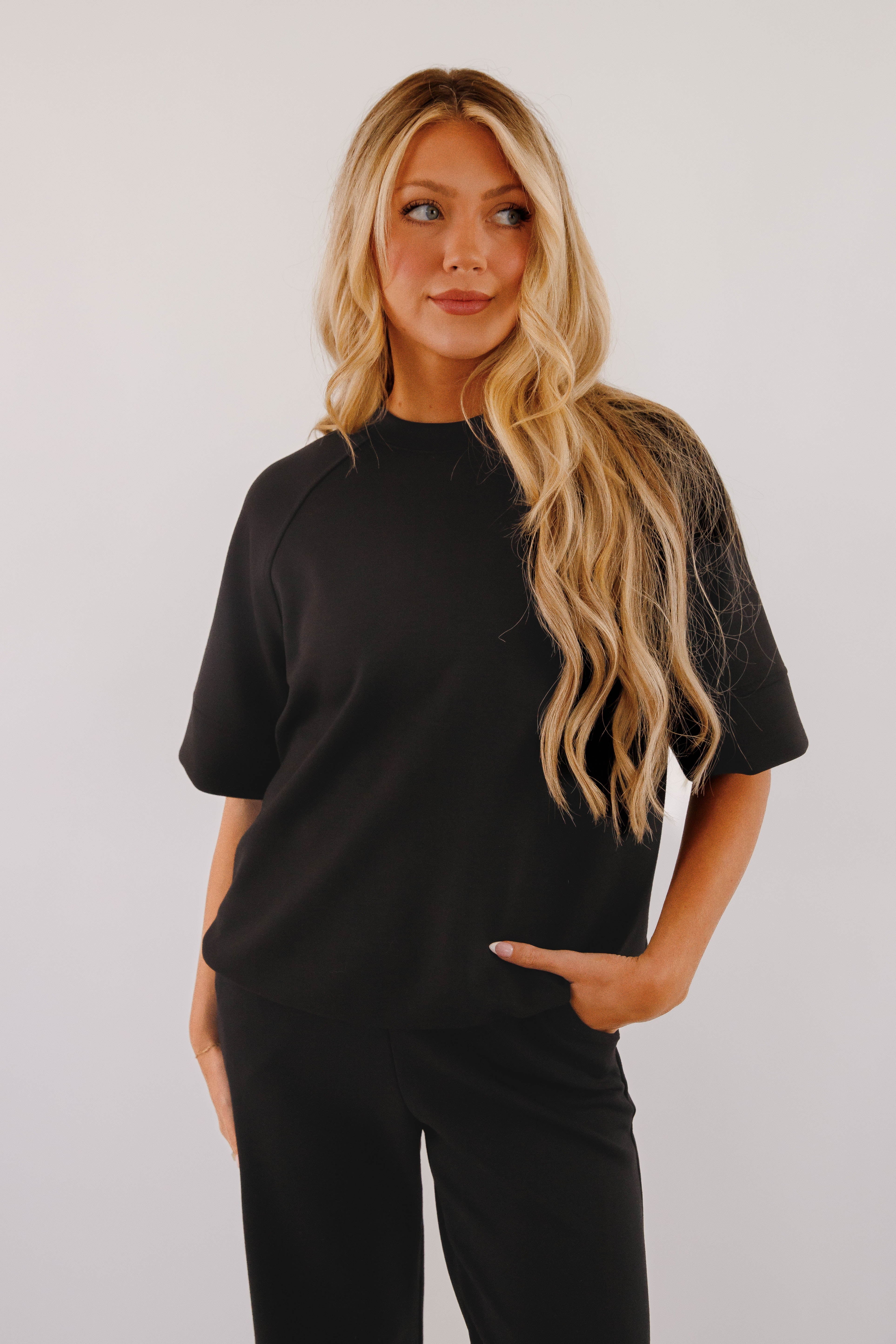 All The Energy Short Sleeve Pullover-Black