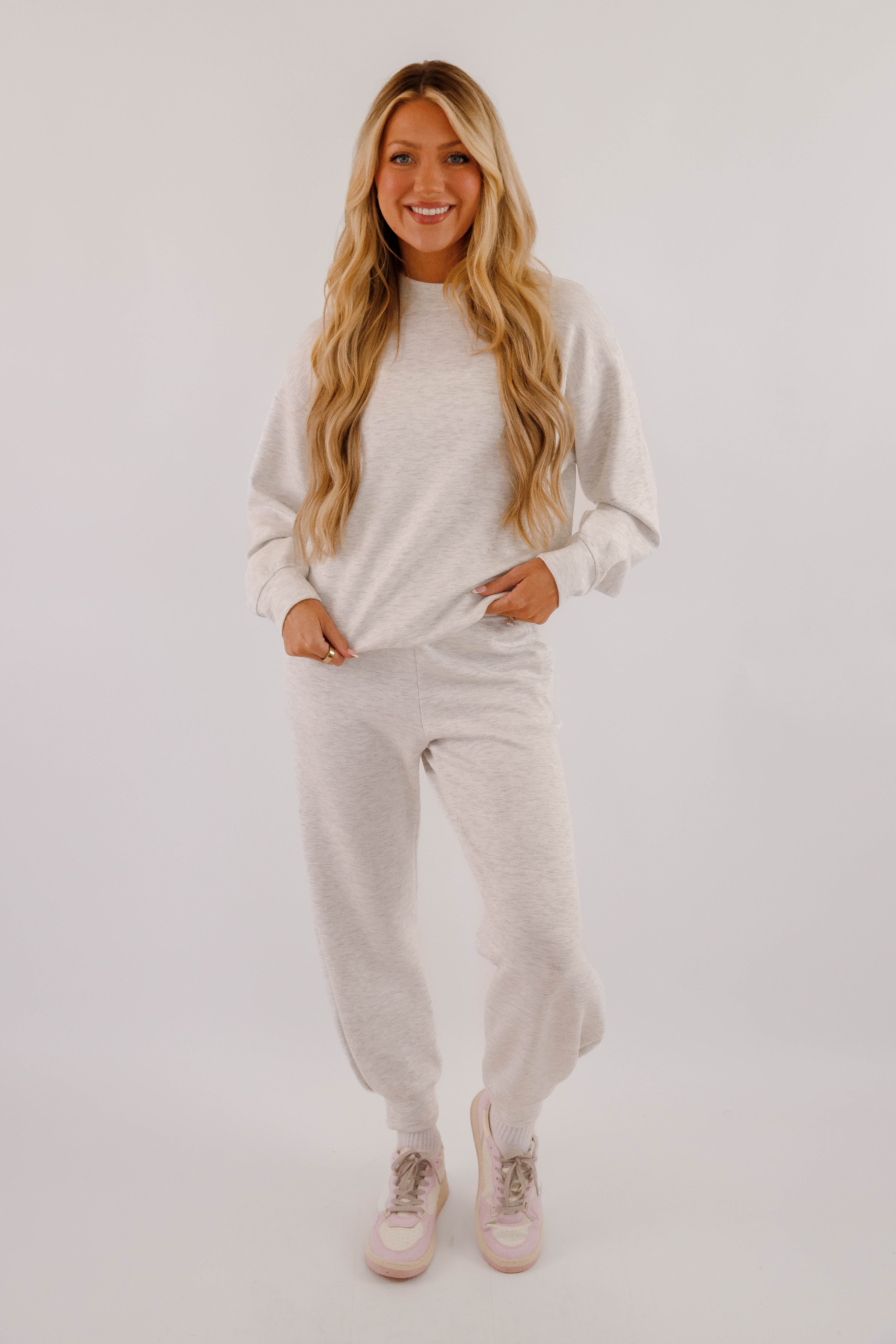 Gathering Miles Pullover-Heather Grey