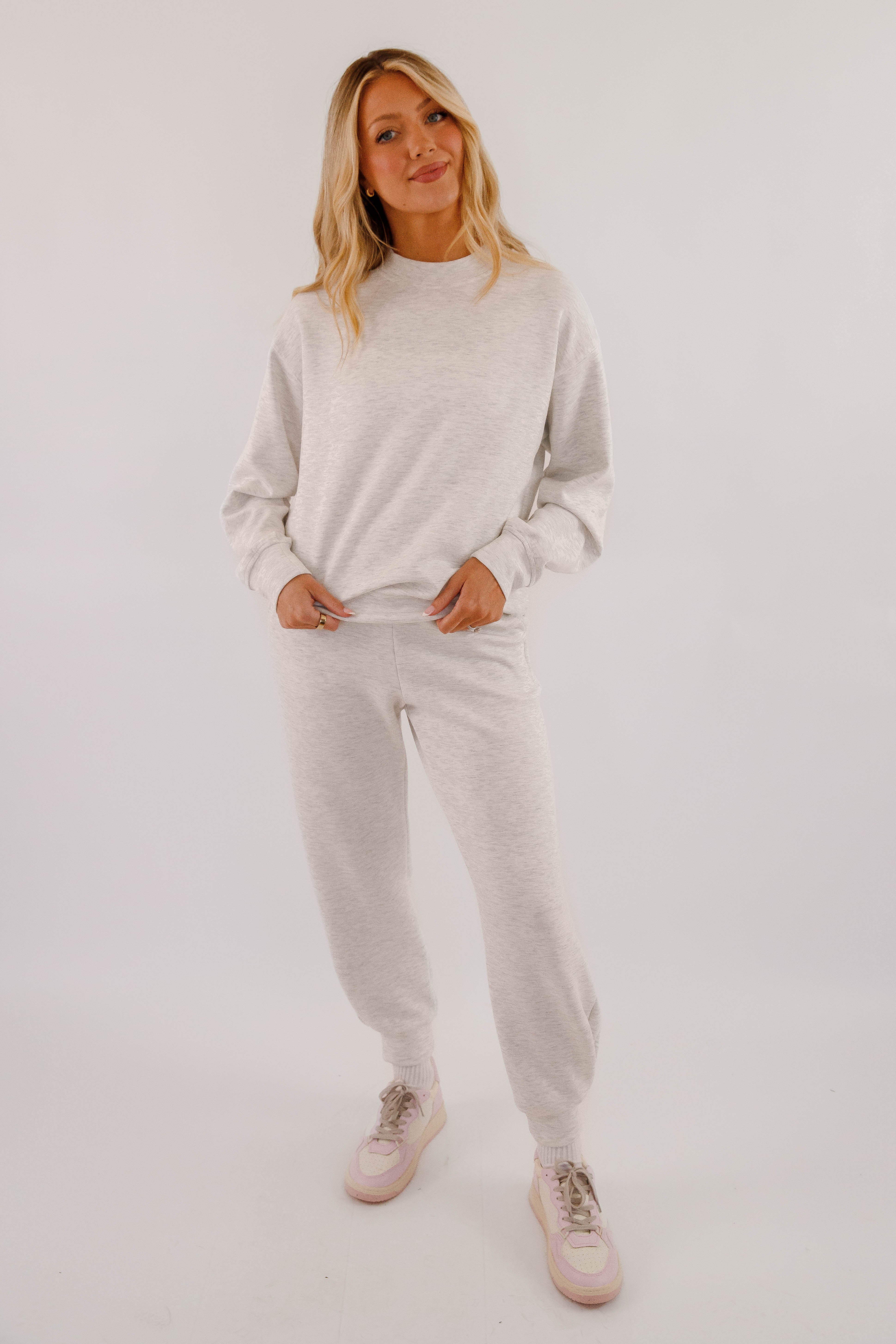 Gathering Miles Pullover-Heather Grey