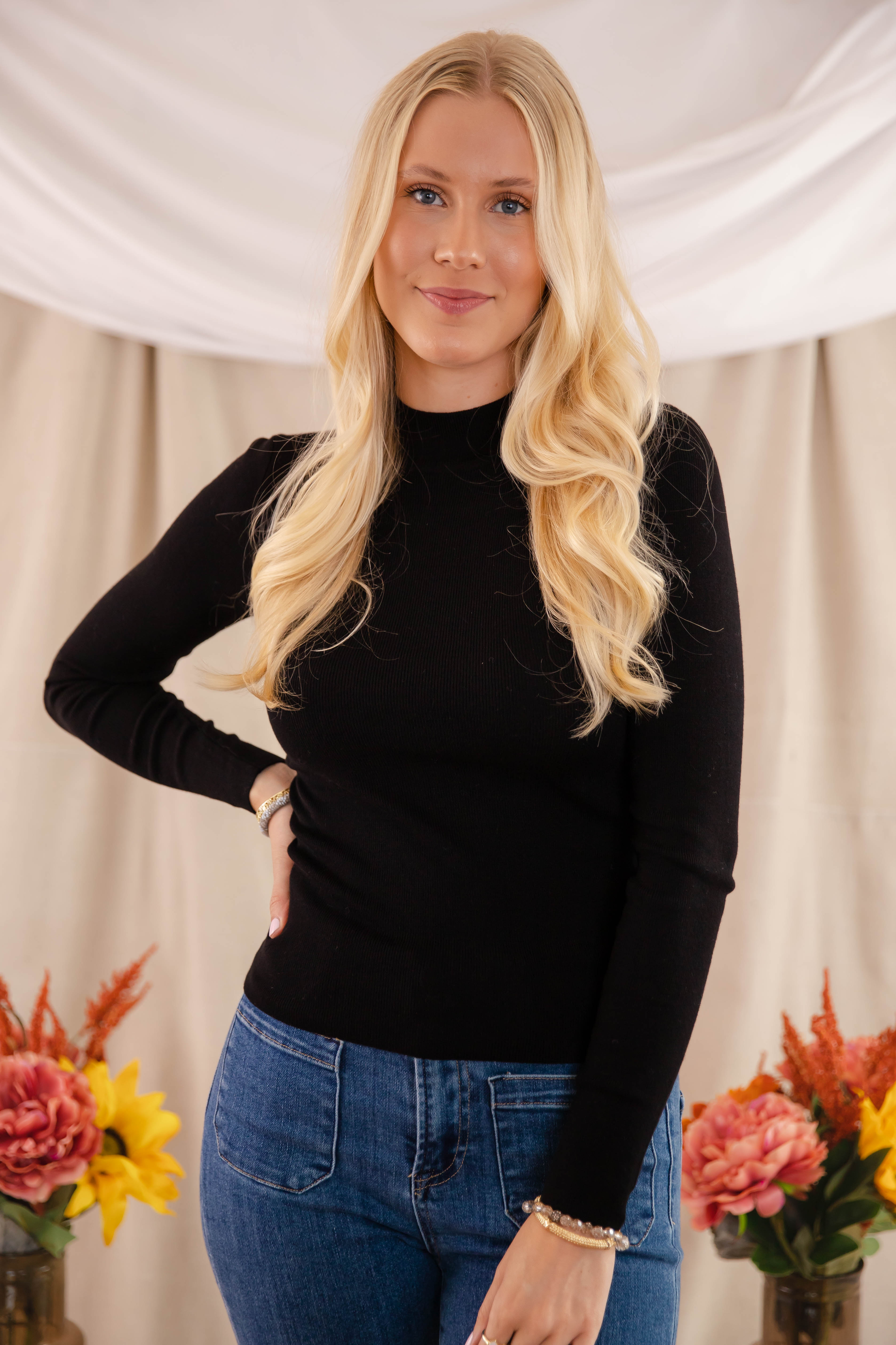 FINAL SALE: Underneath This Persona Ribbed Top-Black