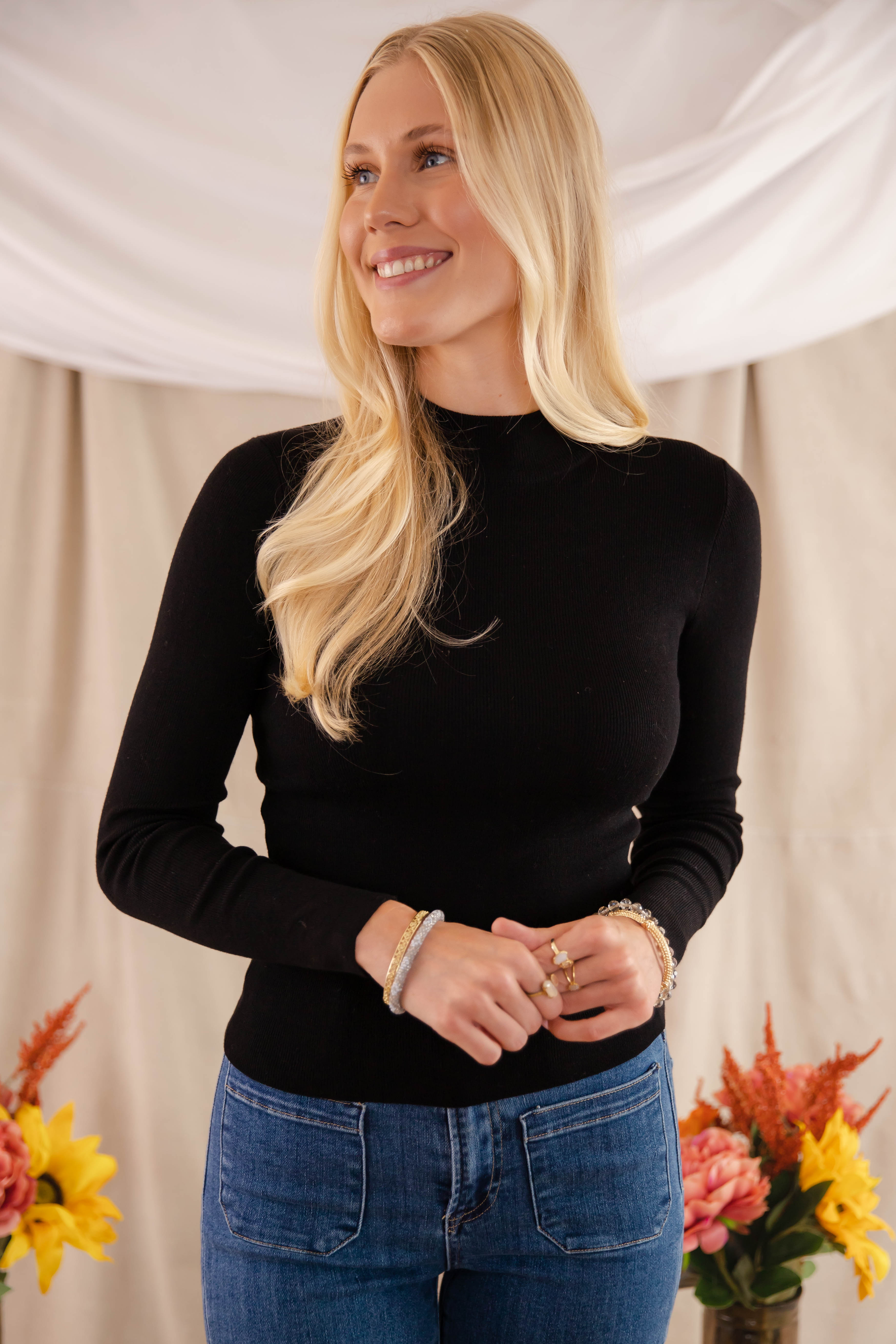 FINAL SALE: Underneath This Persona Ribbed Top-Black