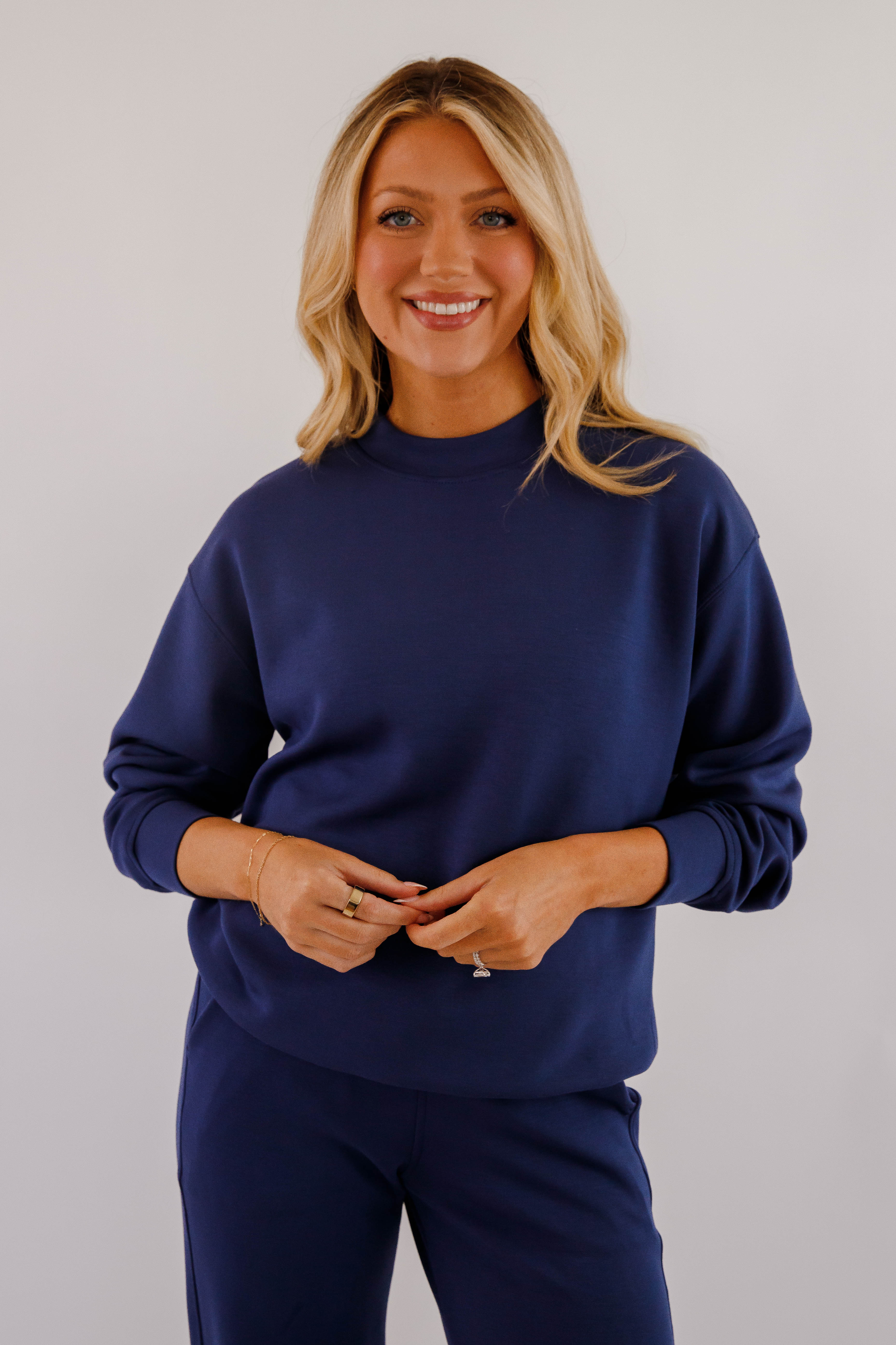 Gathering Miles Pullover-Navy