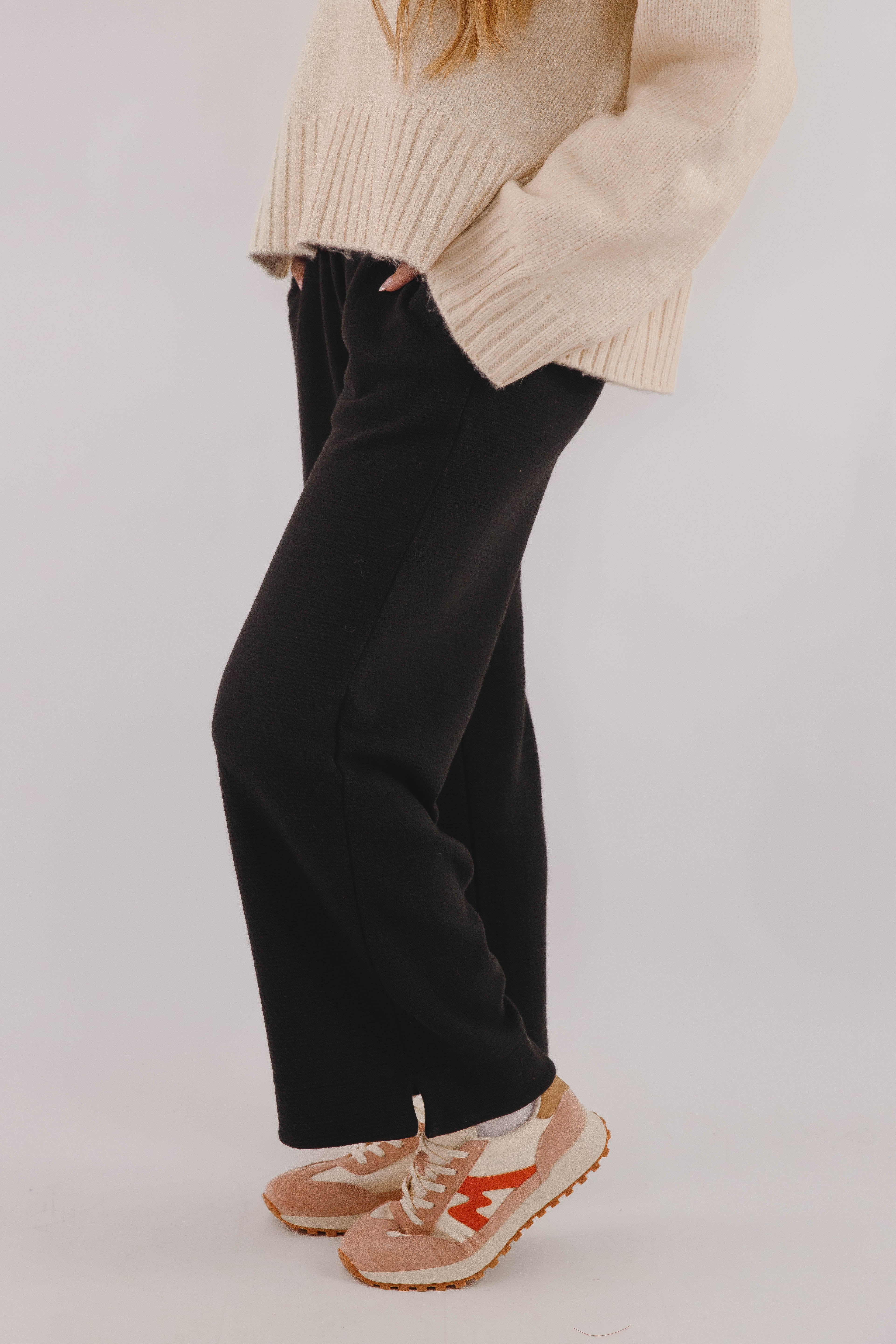 Frequent Flyer Lounge Pants-Black